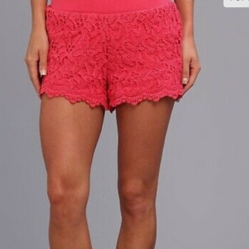 Pink lace summer shorts